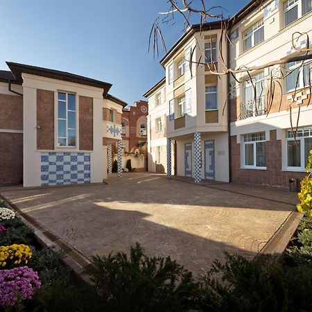 De Gaulle Boutique Hotel Charkov Buitenkant foto