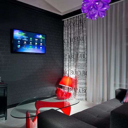 De Gaulle Boutique Hotel Charkov Buitenkant foto