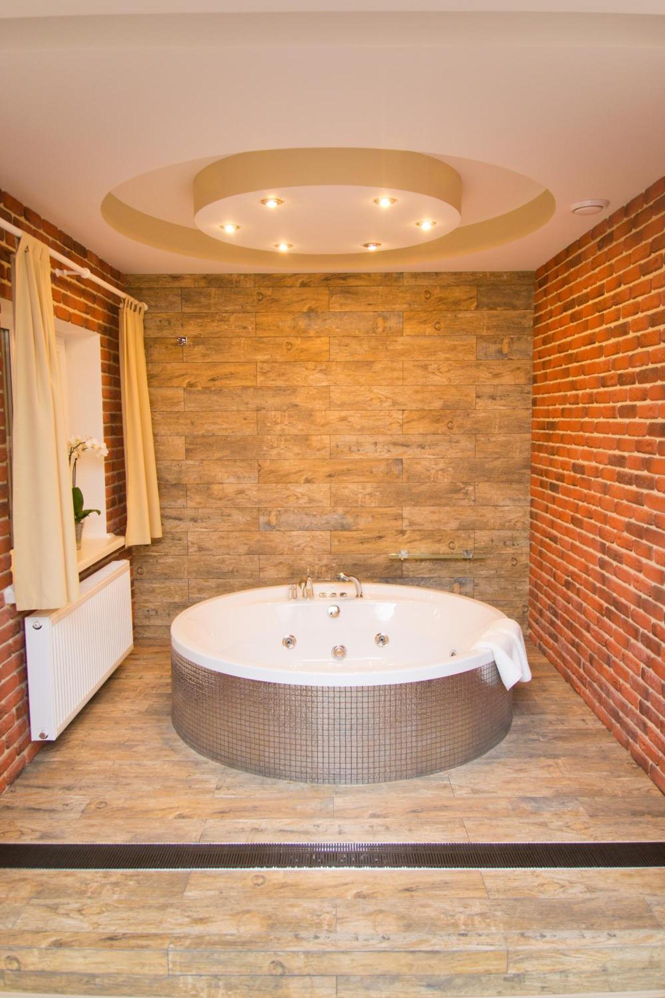 De Gaulle Boutique Hotel Charkov Buitenkant foto